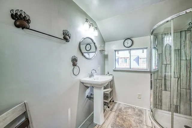 $799,000 | 41798 Tollhouse Road, Shaver Lake, CA 93664