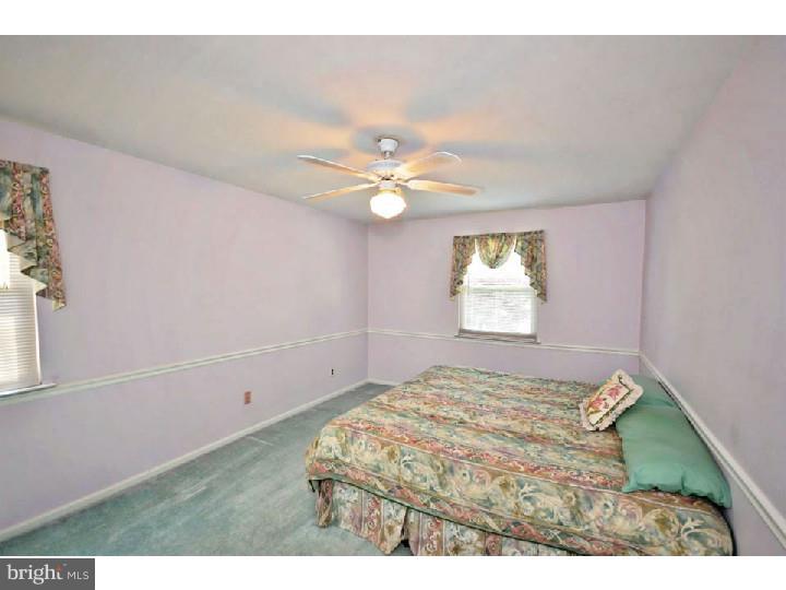 73 Euston Road South Marlton, NJ 08053 - Photo 15 of 25