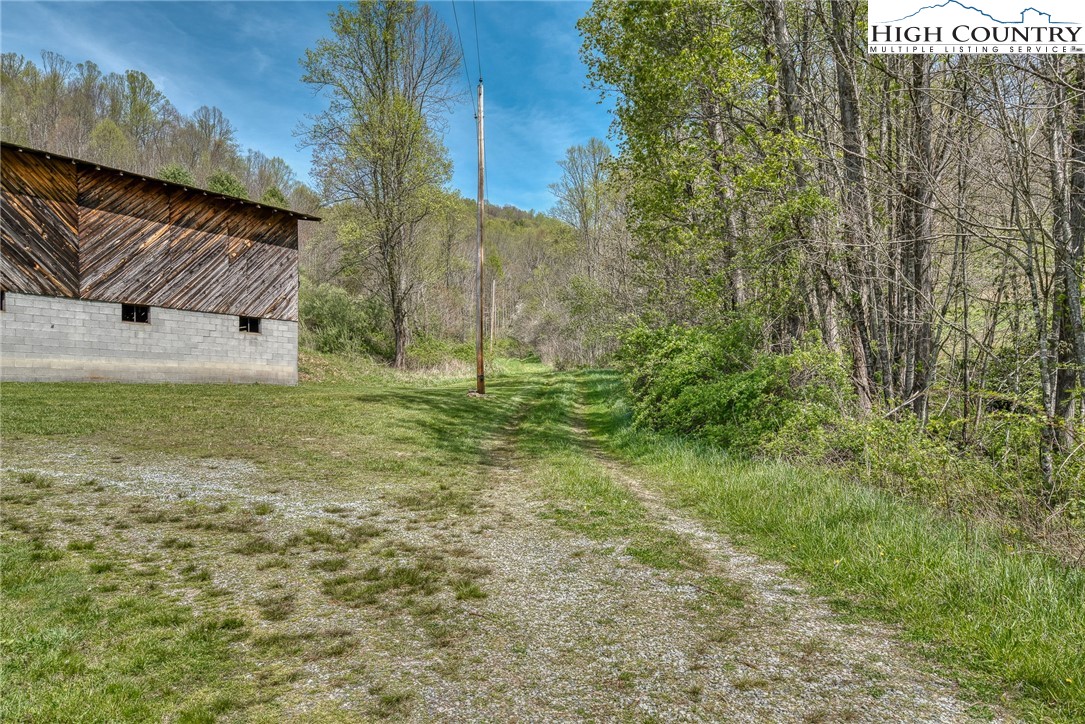 809 Fork Branch Road Vilas, NC 28692 - Photo 31 of 50 Gallery Image 31