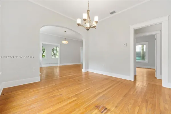 $4,590 | 34 Southwest 18th Road, Miami, FL 33129