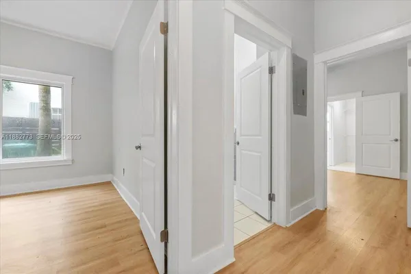 $4,590 | 34 Southwest 18th Road, Miami, FL 33129