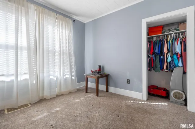 $125,000 | 221 South 10th Street, Herrin, IL 62948