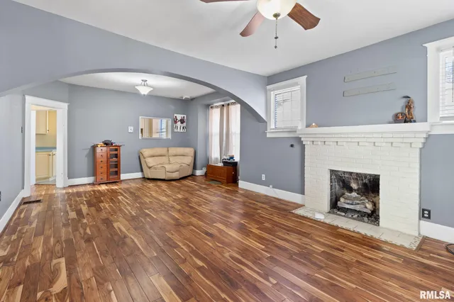 $125,000 | 221 South 10th Street, Herrin, IL 62948