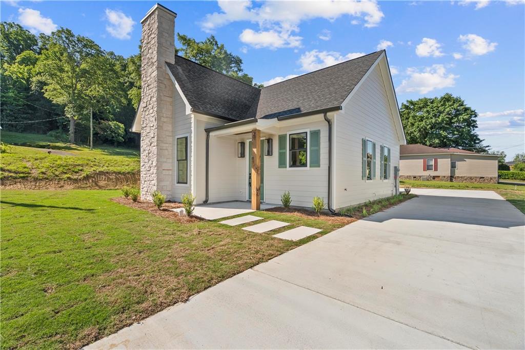 55 Old Water Works Road Calhoun, GA 30701 - Photo 1 of 27