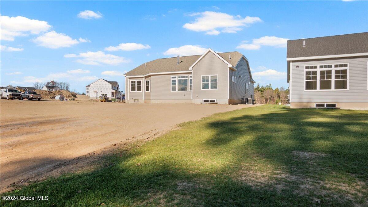 3 Blue Rdg Drive Halfmoon, NY 12065 - Photo 4 of 22 05-P1070780