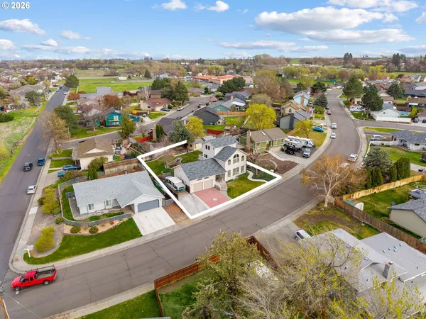 $434,750 | 325 Southeast 9th Drive, Hermiston, OR 97838