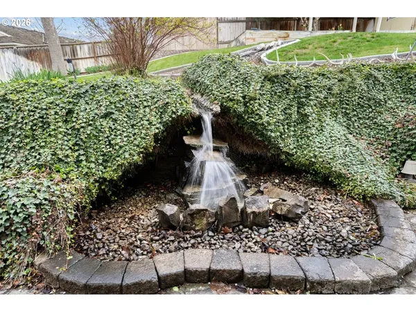 $434,750 | 325 Southeast 9th Drive, Hermiston, OR 97838