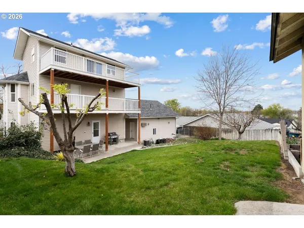 $434,750 | 325 Southeast 9th Drive, Hermiston, OR 97838