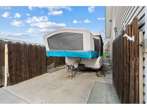 $434,750 | 325 Southeast 9th Drive, Hermiston, OR 97838