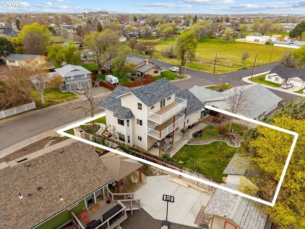 $434,750 | 325 Southeast 9th Drive, Hermiston, OR 97838