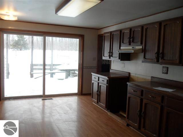 6156 West 50 Road Cadillac, MI 49601 - Photo 26 of 44 1742860-25.JPG