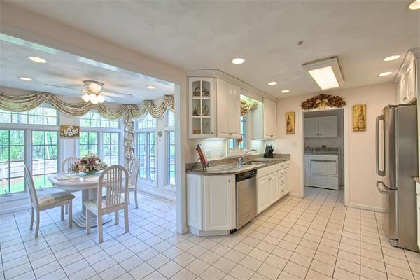 47 Dascomb Road Andover, MA 01810 - Photo 13 of 26 Gallery Image 13