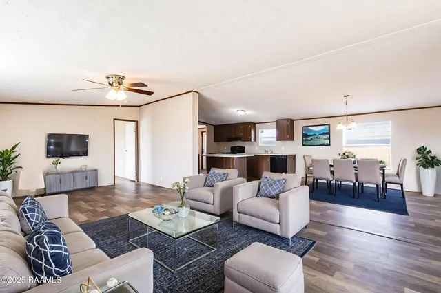 $179,900 | 692 Tom Schexnader Road, Opelousas, LA 70570