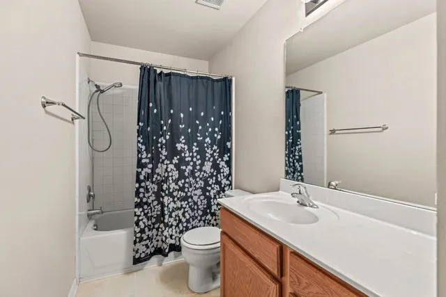 $279,000 | 356 Discovery, Kyle, TX 78640