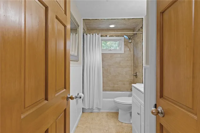 $499,000 | 4 Sharon Parkway, North Smithfield, RI 02896