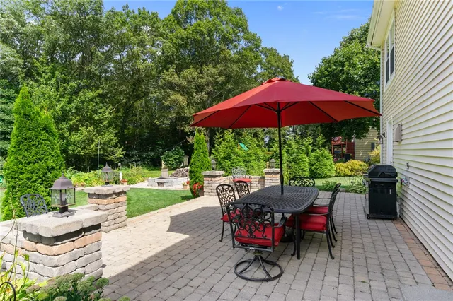 $499,000 | 4 Sharon Parkway, North Smithfield, RI 02896