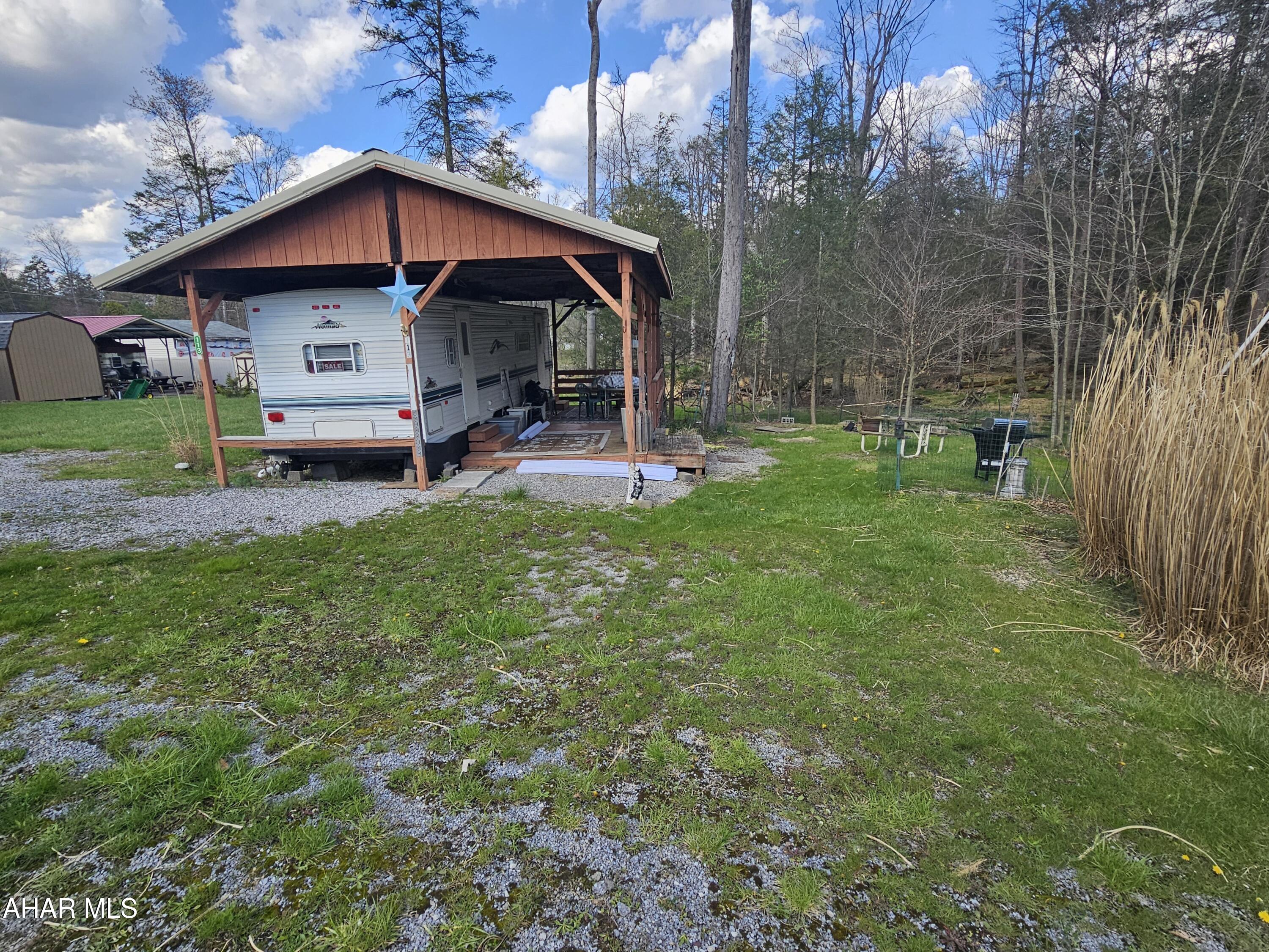 113 Mistletoe Road Flinton, PA 16640 - Photo 5 of 12