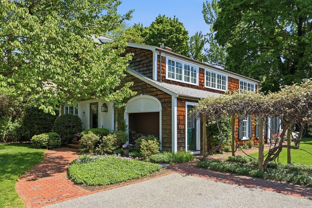 59 Forest Street Lexington, MA 02421 - Photo 24 of 27 Gallery Image 24