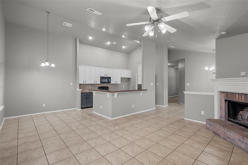 10248 Peony Lane Waco, TX 76708 - Photo 7 of 26