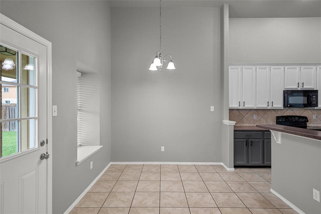 10248 Peony Lane Waco, TX 76708 - Photo 8 of 26