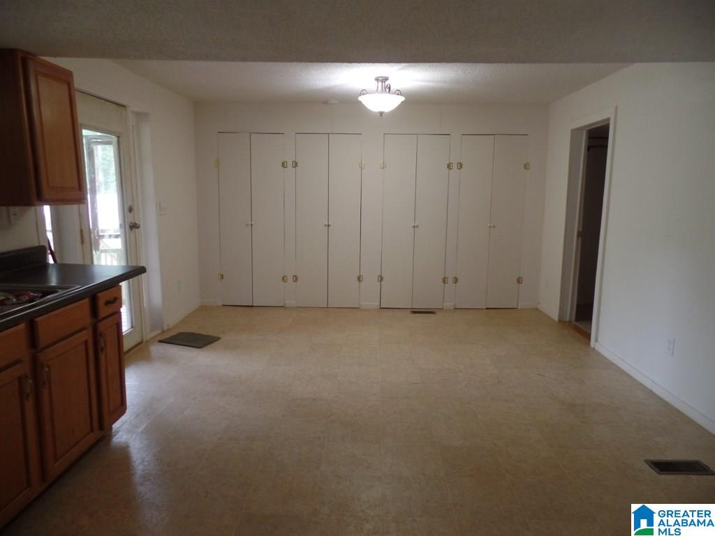 31 County Road 472 Heflin, AL 36264 - Photo 12 of 46