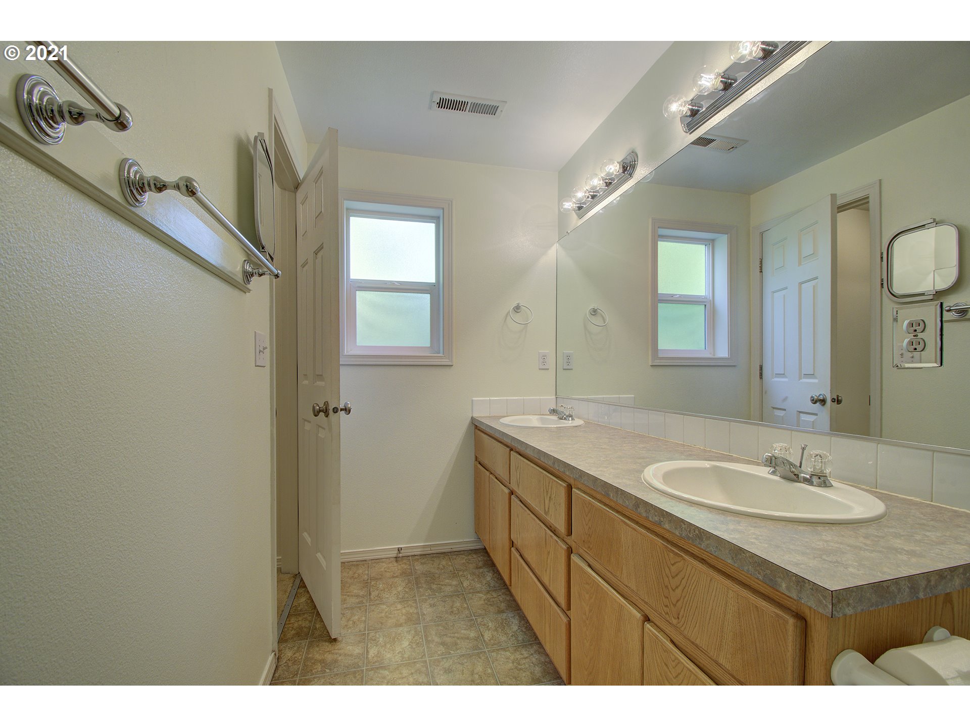 3106 South 1st Street Ridgefield, WA 98642 - Photo 23 of 32