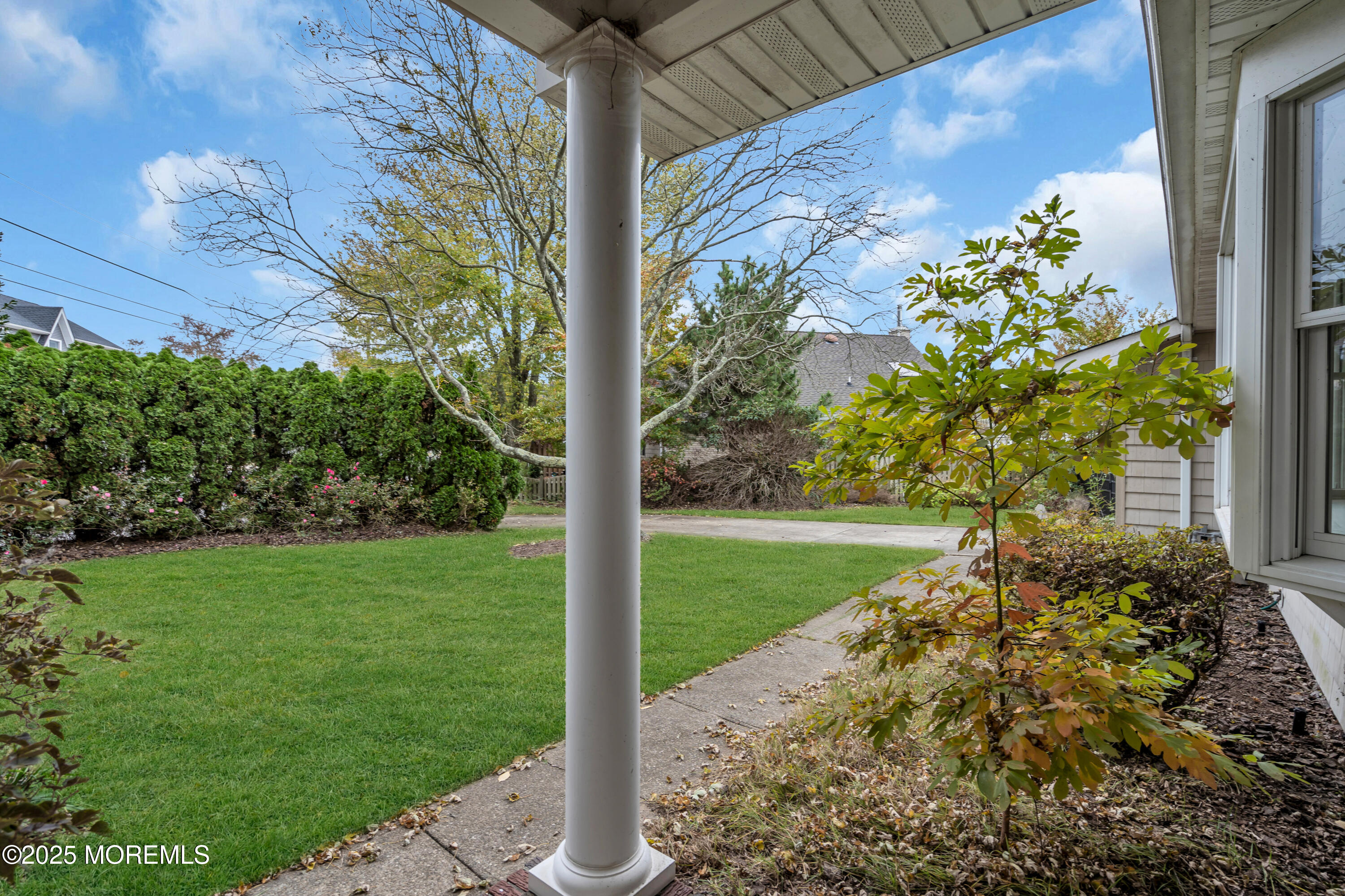 607 Ranger Drive Forked River, NJ 08731 - Photo 4 of 38 a view of a garden with a tree