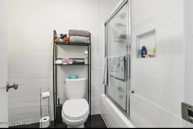 $1,950 | 468 2nd Avenue, Unit 1, Long Branch, NJ 07740