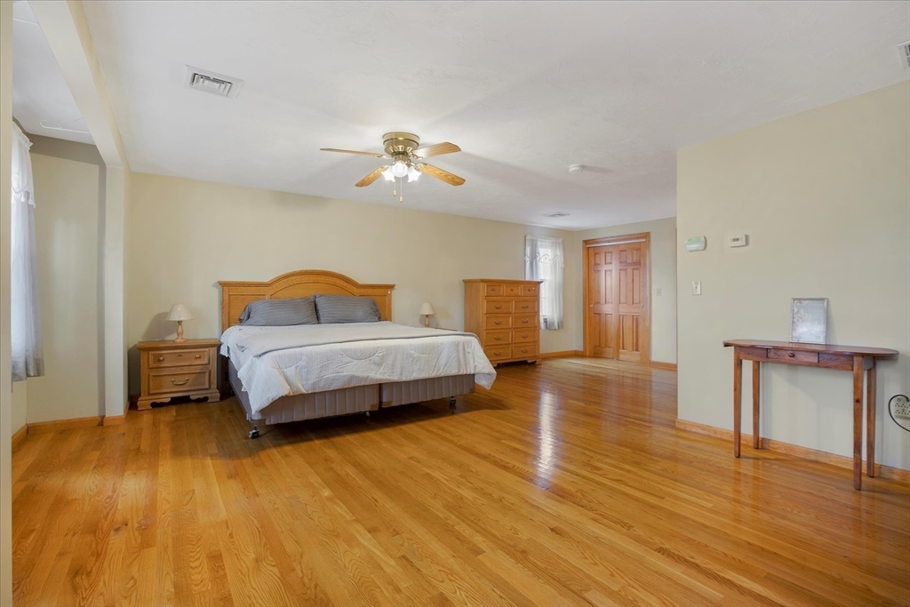 195 High Street Randolph, MA 02368 - Photo 21 of 42