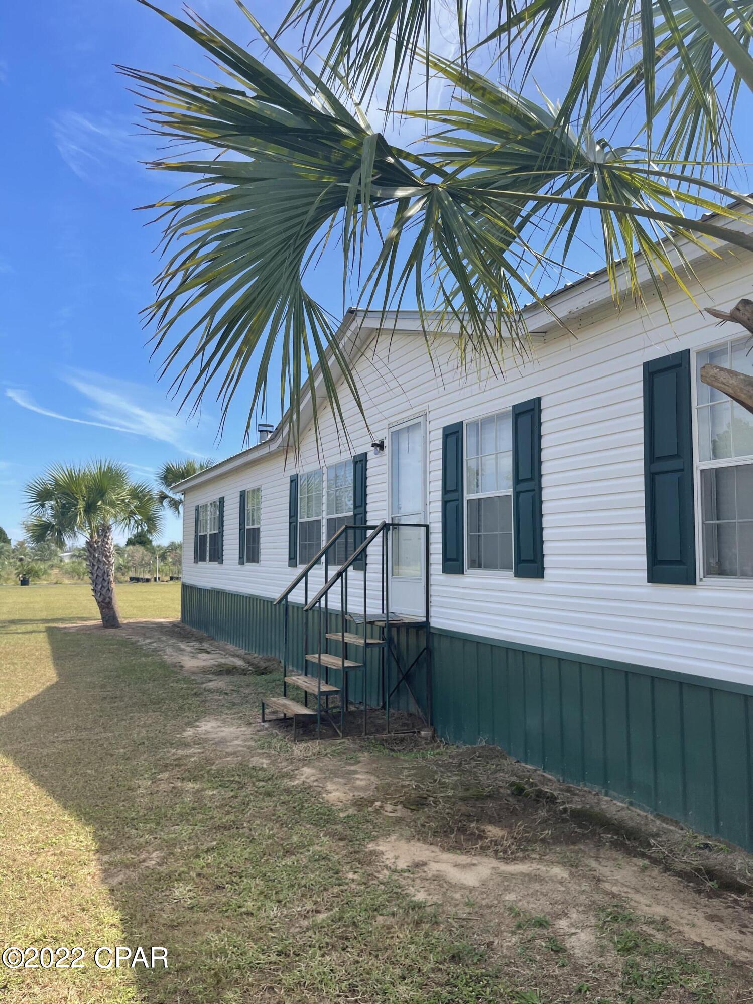 6807 Welcome Church Road Sneads, FL 32460 - Photo 4 of 40 Gallery Image 4