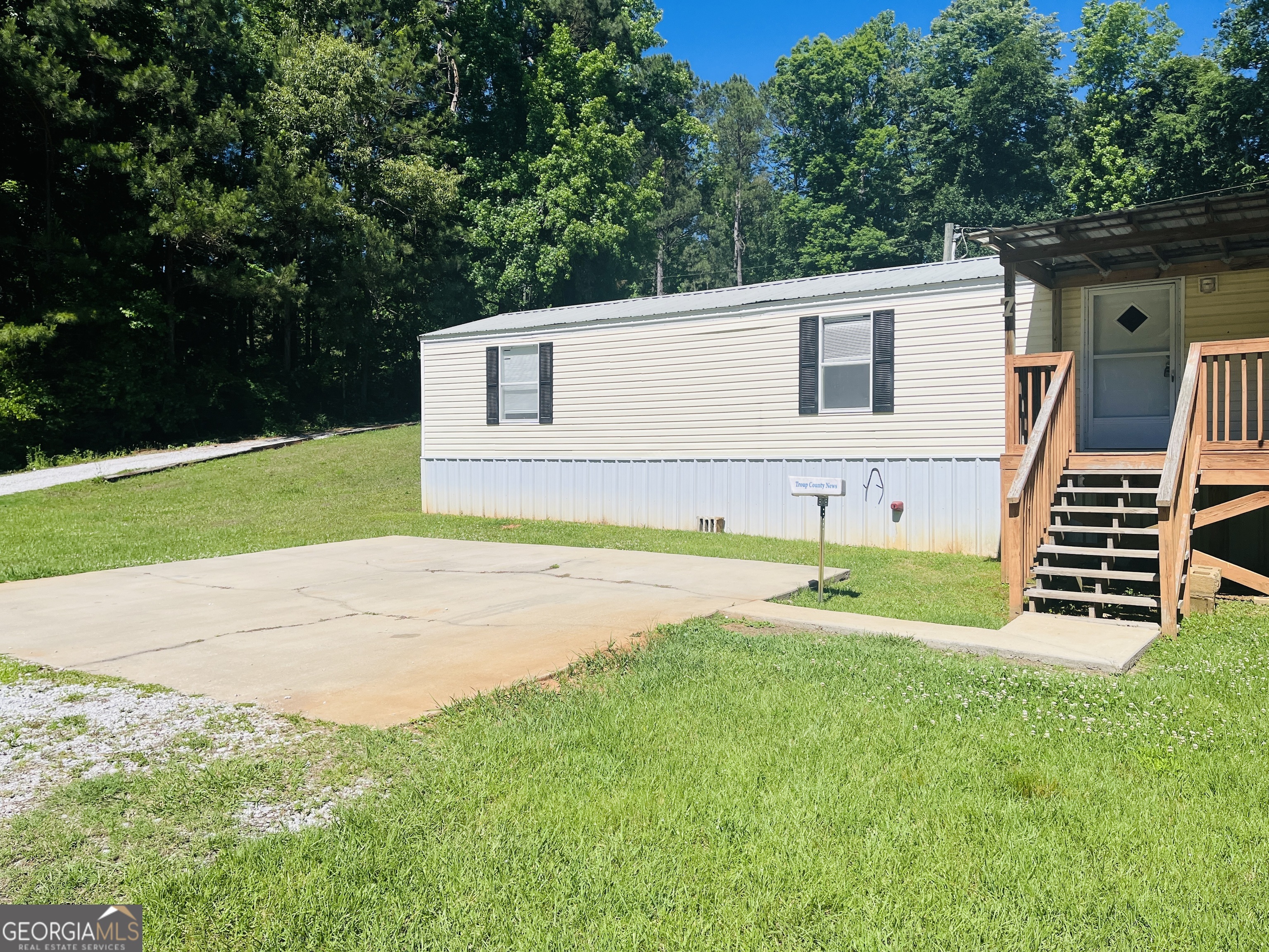 4011 Mooty Bridge Road LaGrange, GA 30240 - Photo 3 of 35
