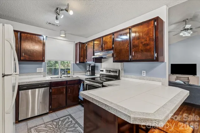 $329,999 | 2036 Killarney Place, Charlotte, NC 28262