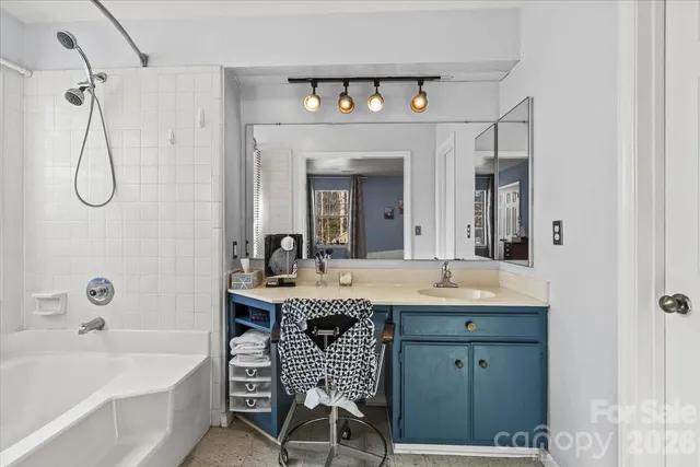 $329,999 | 2036 Killarney Place, Charlotte, NC 28262