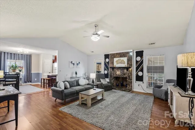 $329,999 | 2036 Killarney Place, Charlotte, NC 28262