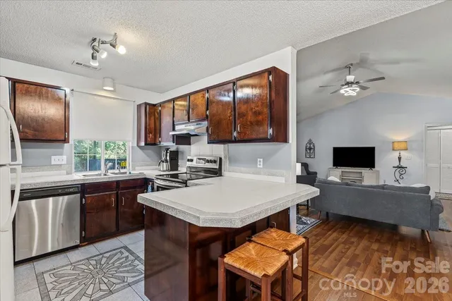 $329,999 | 2036 Killarney Place, Charlotte, NC 28262