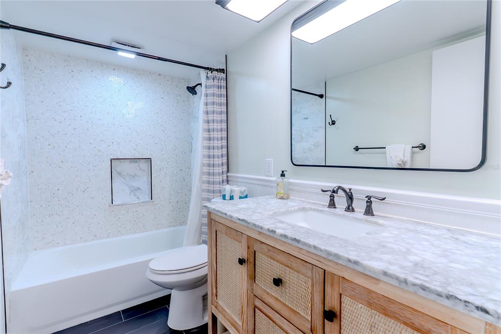 20040 Gulf Boulevard, Unit 402 Indian Rocks Beach, FL 33785 - Photo 19 of 32