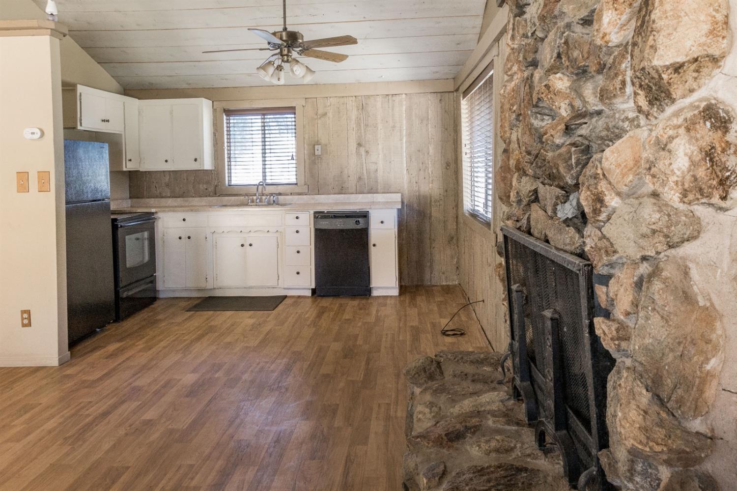16136 Morrison Road Oakdale, CA 95361 - Photo 14 of 48 Gallery Image 14