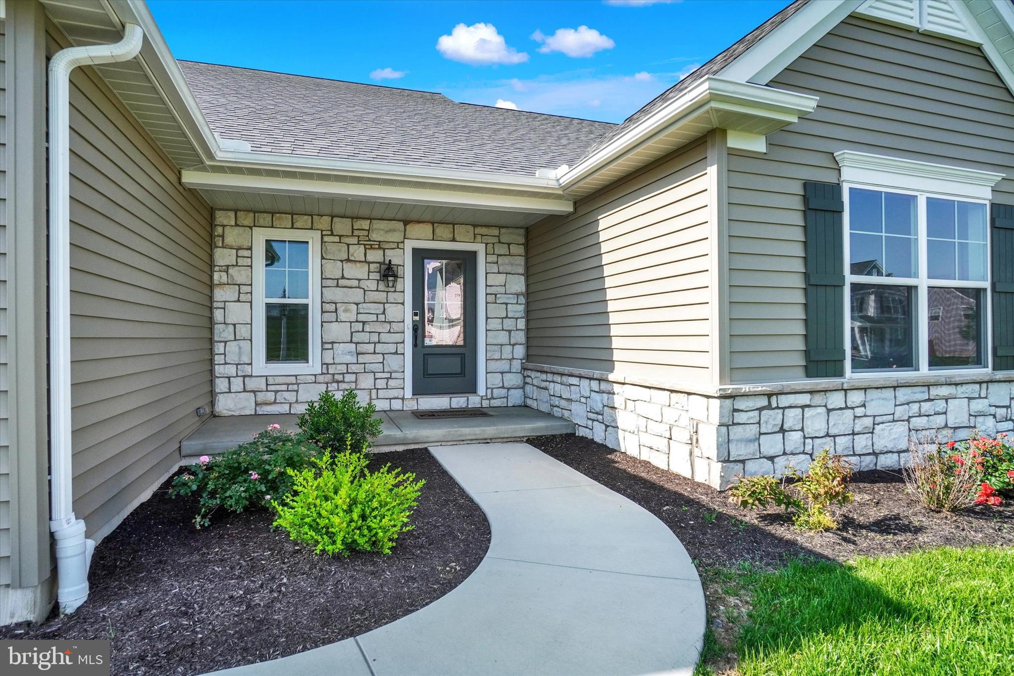 448 Springhouse Lane York, PA 17406 - Photo 2 of 43 Front Porch
