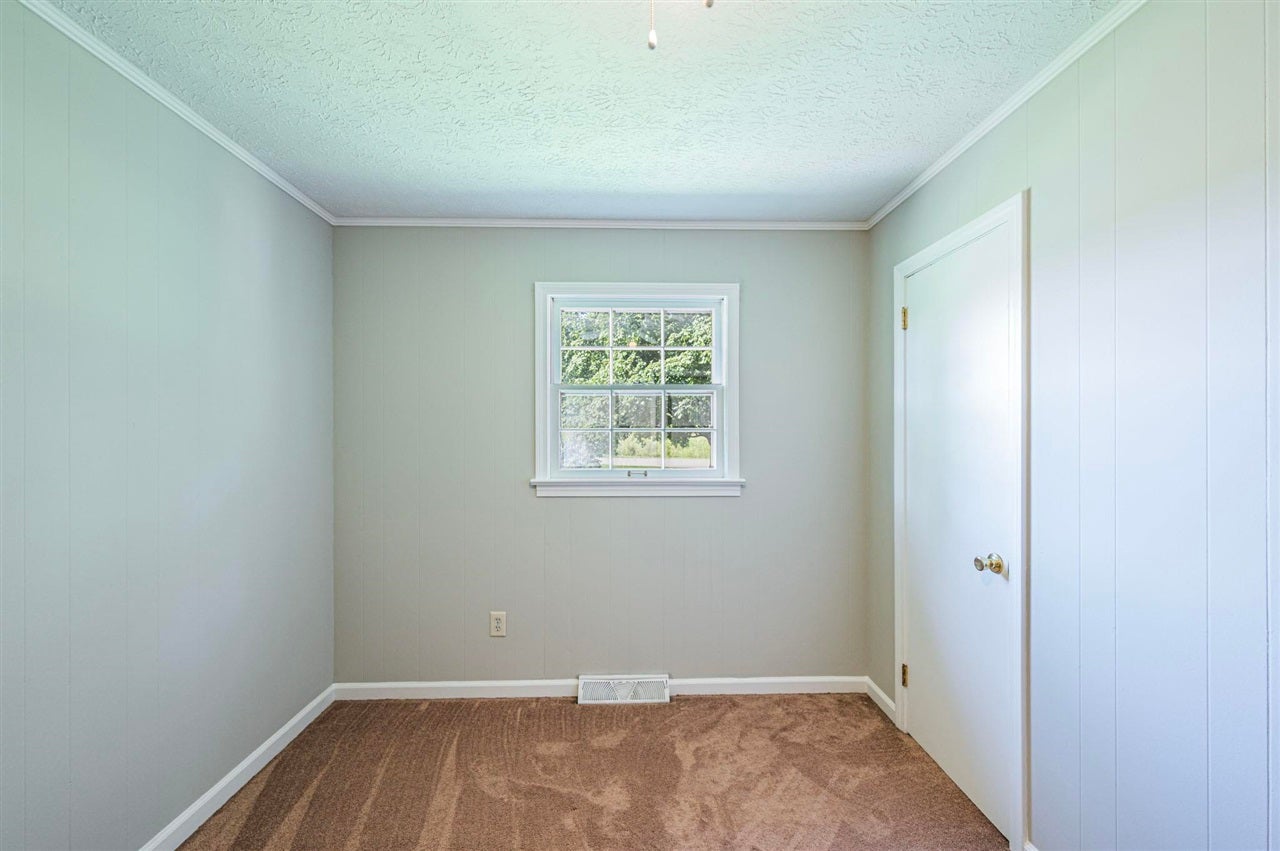 239 Murphy Road Bowling Green, KY 42101 - Photo 17 of 26 Gallery Image 17