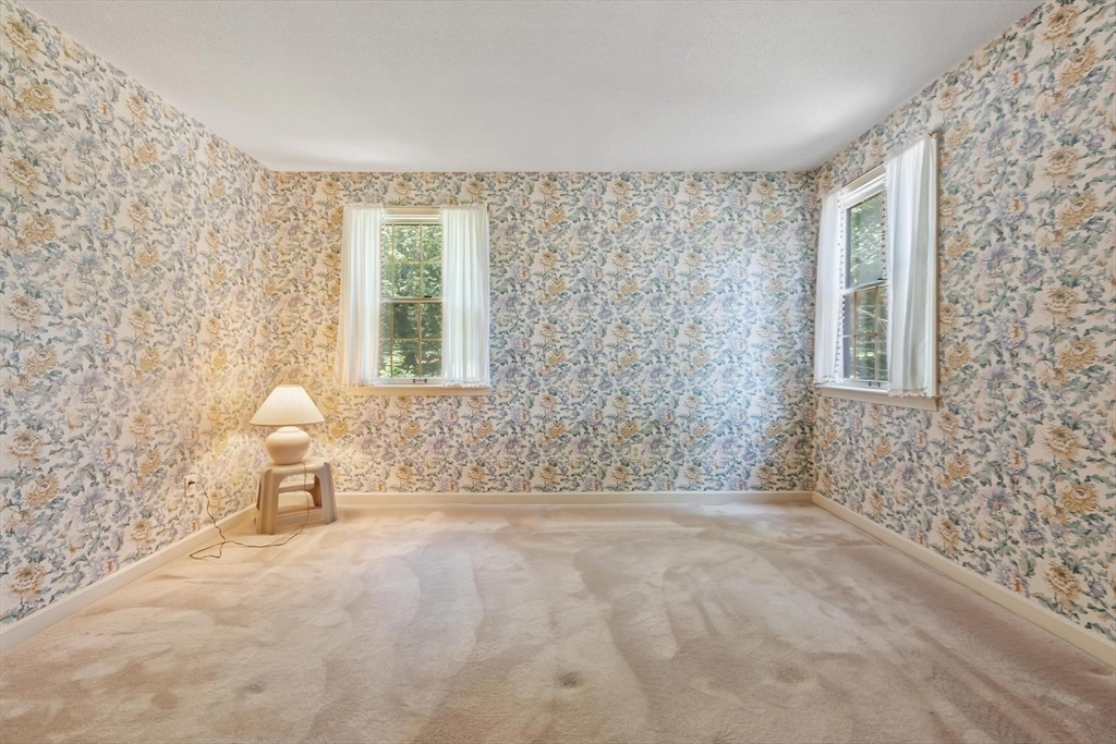3 Highfield Road Gardner, MA 01440 - Photo 29 of 32