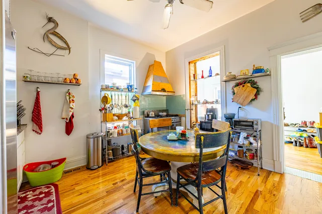 $425,000 | 643 West 54th Place, Chicago, IL 60609