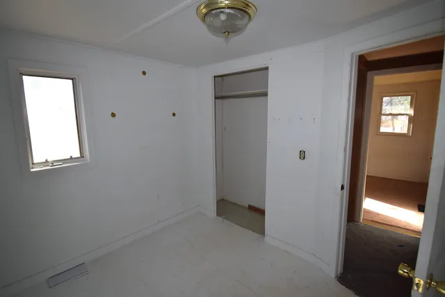 $249,000 | 6 Dow Street, Exeter, NH 03833