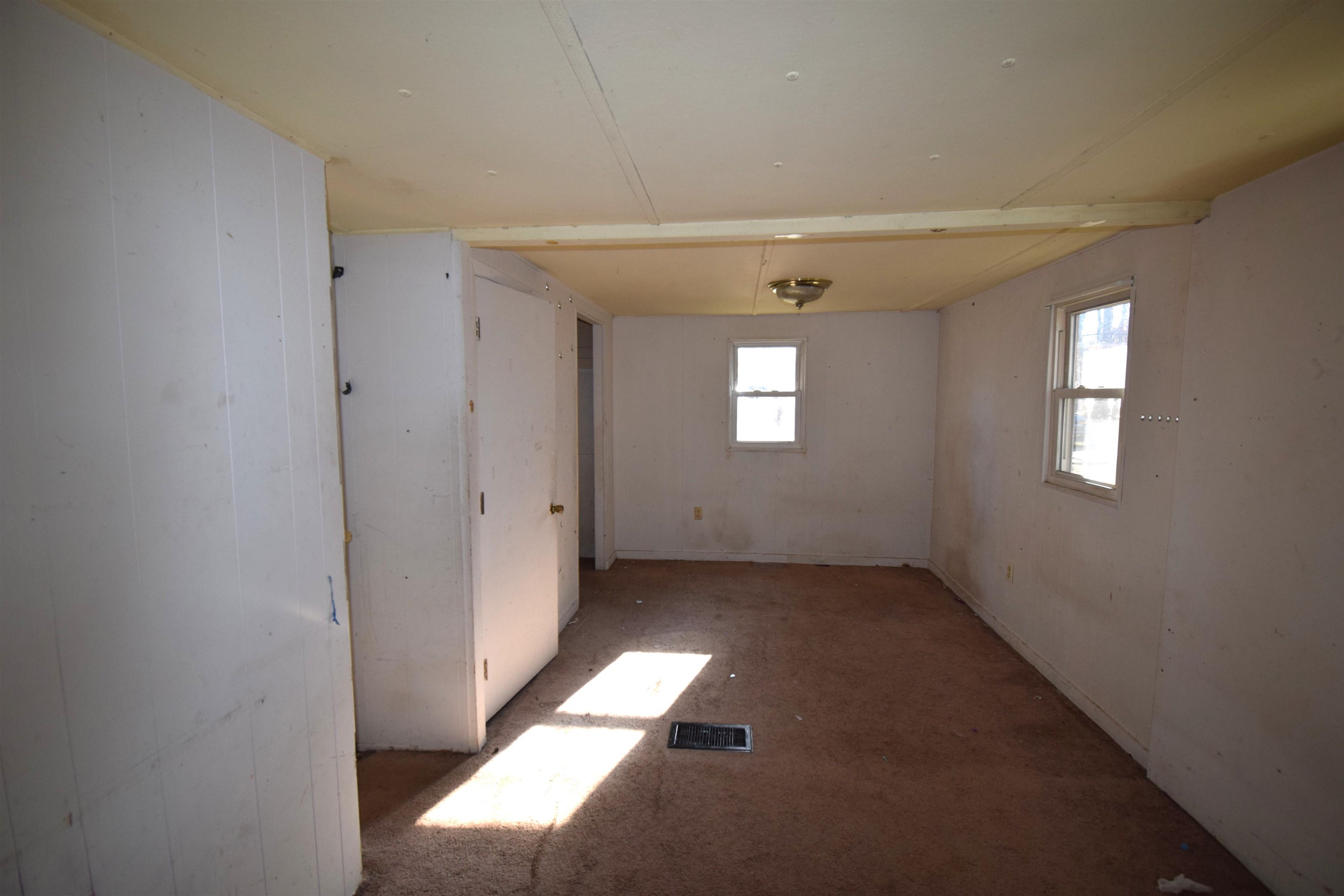 6 Dow Street Exeter, NH 03833 - Photo 20 of 27