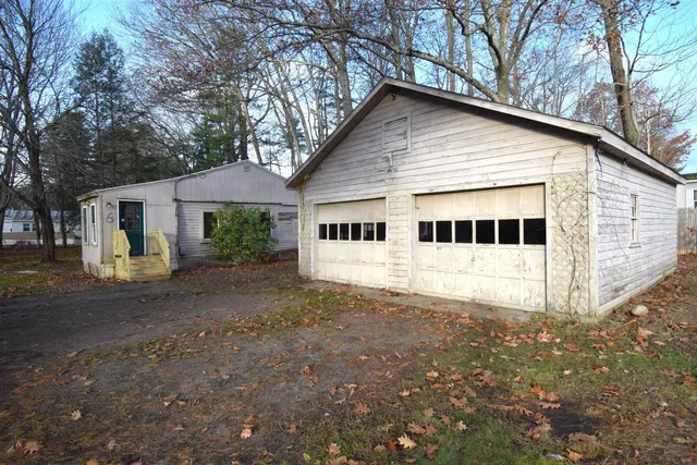 $249,000 | 6 Dow Street, Exeter, NH 03833
