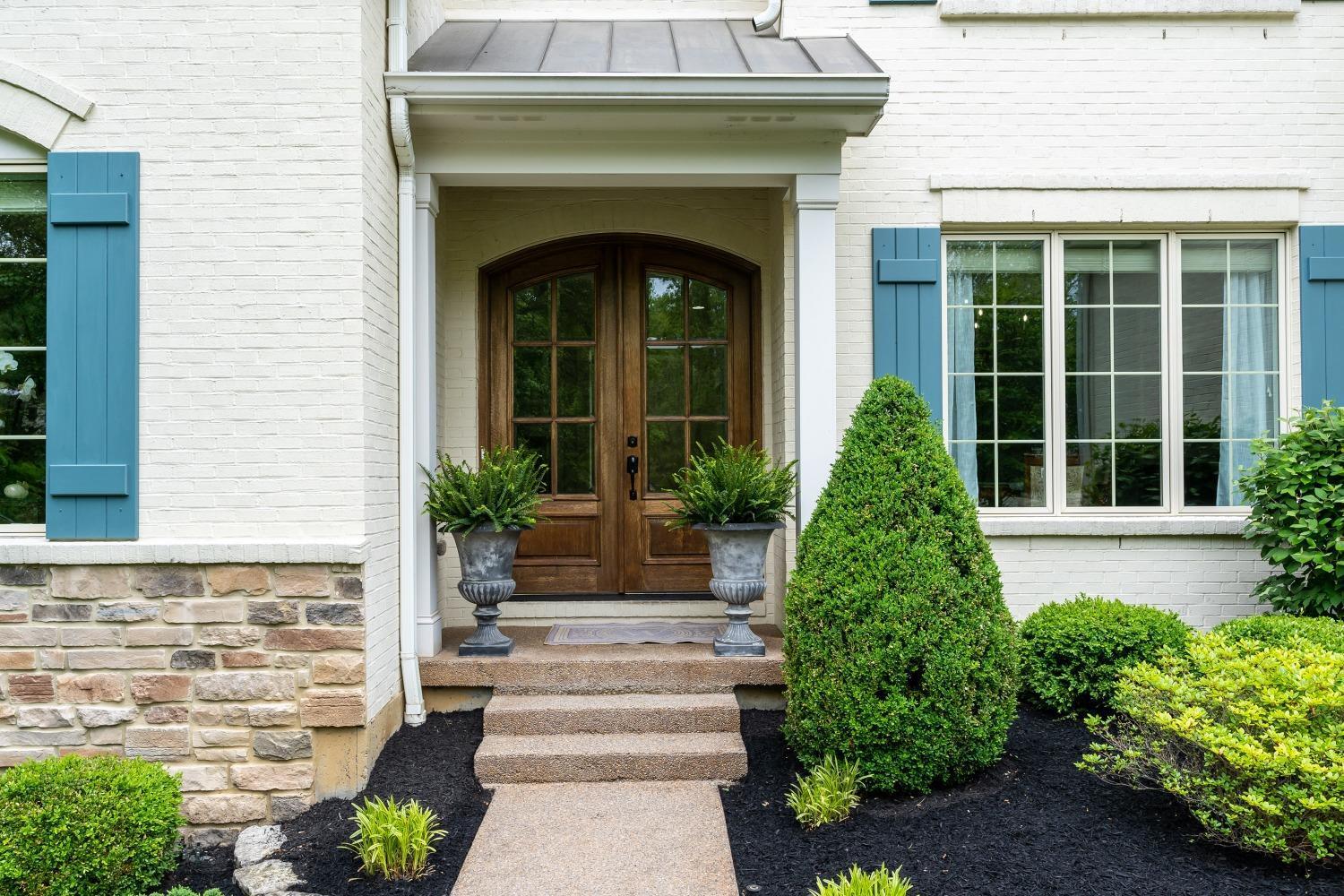 7640 Demar Road Cincinnati, OH 45243 - Photo 3 of 49