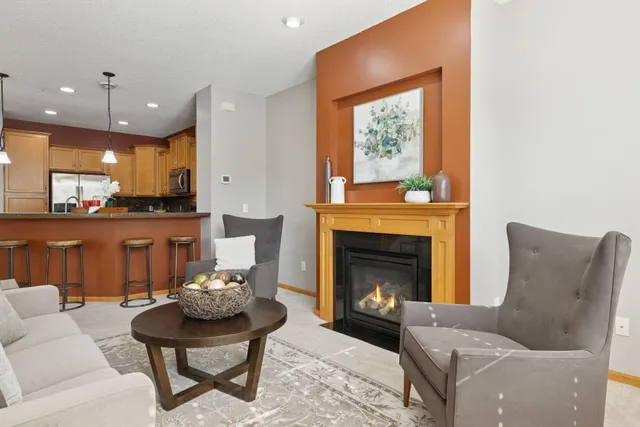 $329,900 | 9512 Scott Lane, Brooklyn Park, MN 55443