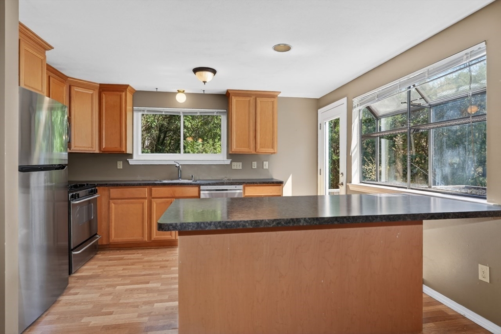 41 Leland Farm Road, Unit 41 Ashland, MA 01721 - Photo 9 of 27 Gallery Image 9
