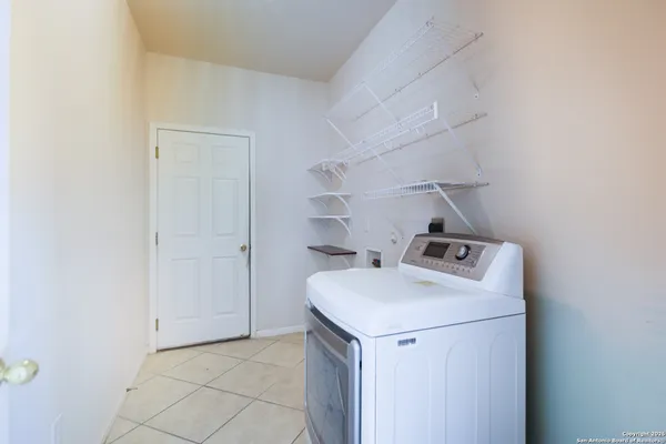 $429,900 | 1317 Murray Winn, Windcrest, TX 78239