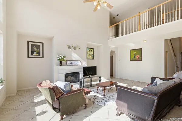 $429,900 | 1317 Murray Winn, Windcrest, TX 78239