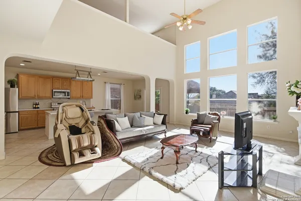 $429,900 | 1317 Murray Winn, Windcrest, TX 78239